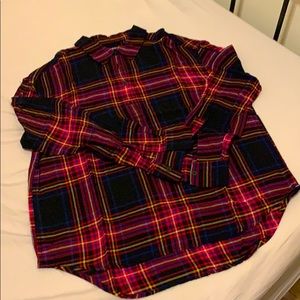 Women’s flannel half button down sz M
